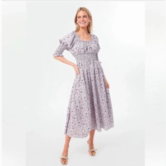 Hyacinth House Dresses & Skirts - Tuckernuck Hyacinth House Smocked Ruched Cali Floral Midi Dress in Lavender M